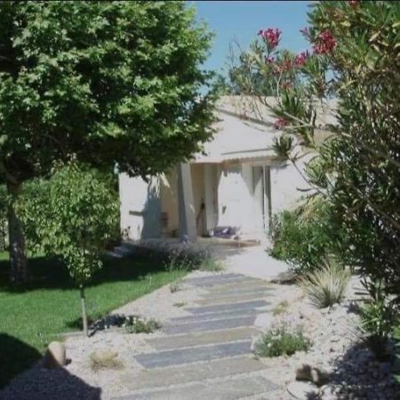 … Et La Fourmi Saumane-de-Vaucluse Exterior foto