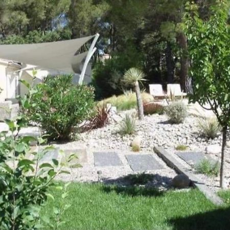 … Et La Fourmi Saumane-de-Vaucluse Exterior foto