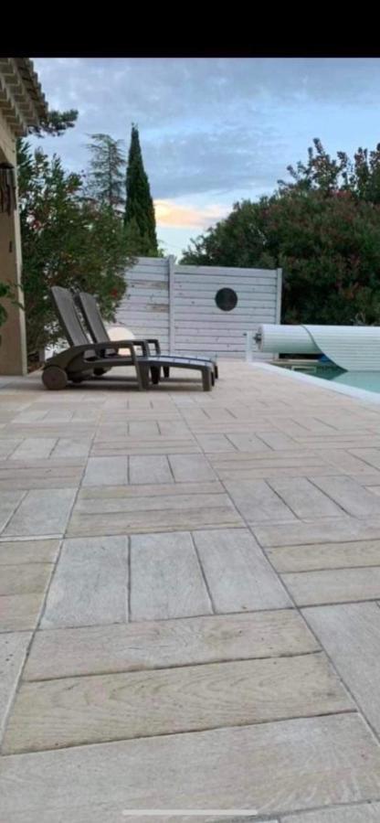 … Et La Fourmi Saumane-de-Vaucluse Exterior foto